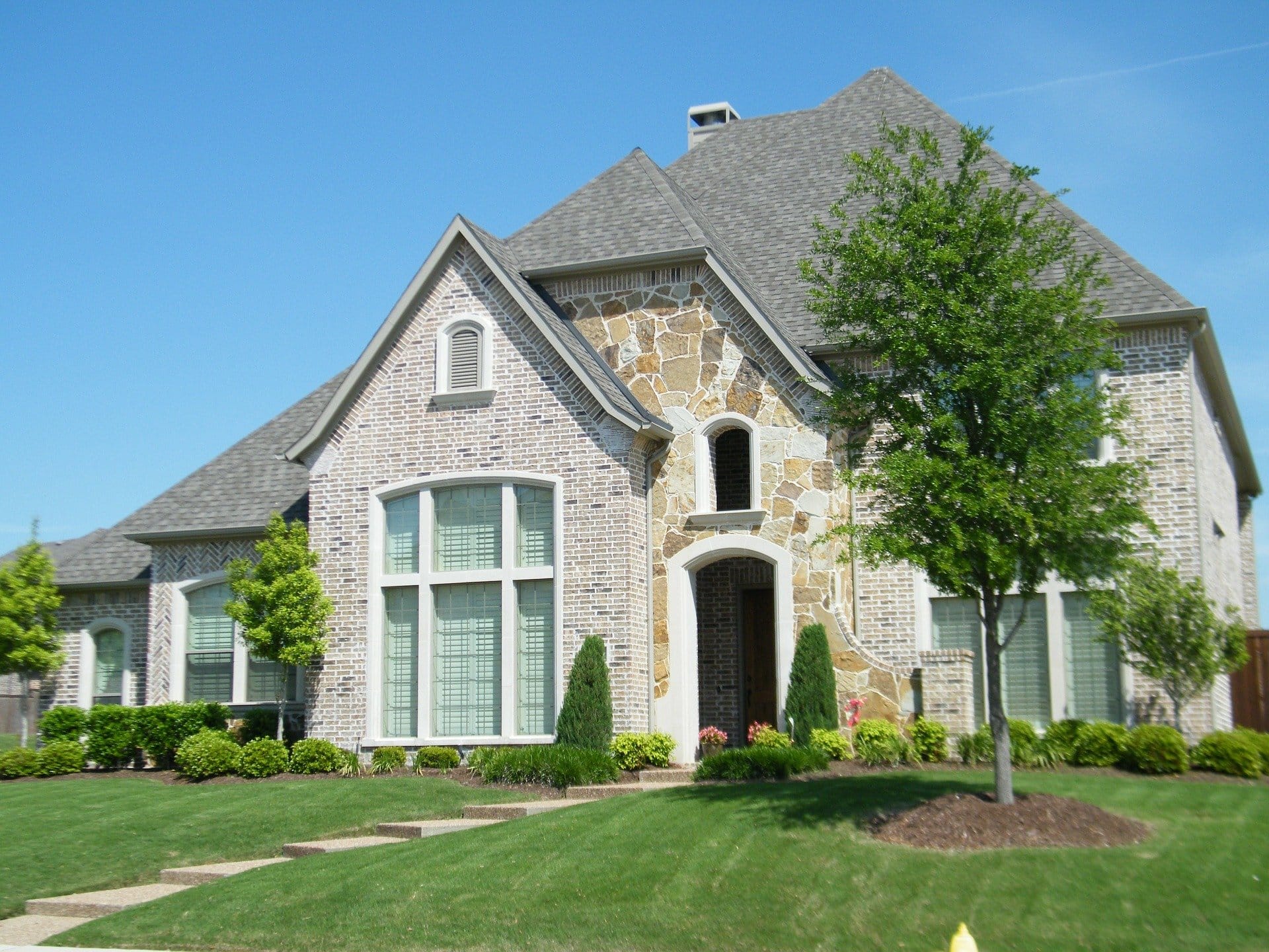 Brick and stone house Brick and stone house